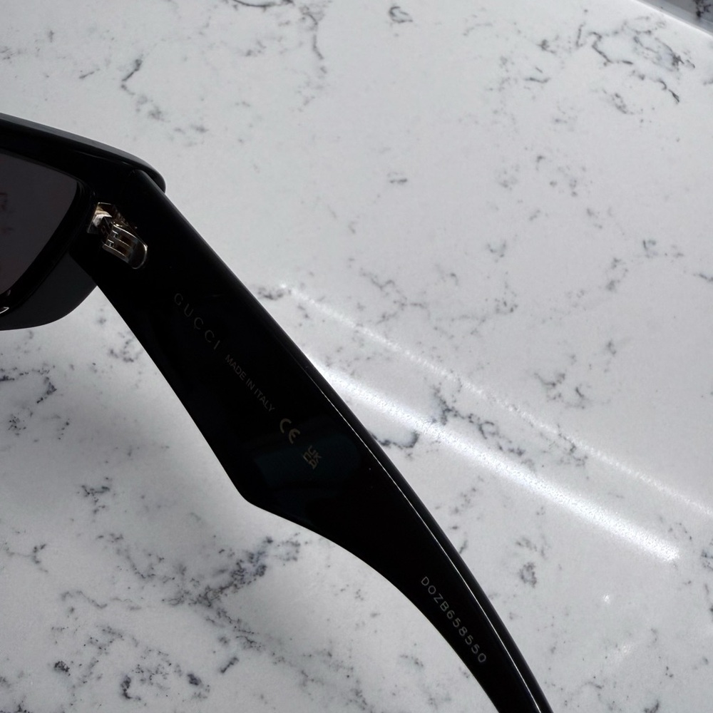 Gucci Dark Rectangular Sunglasses - image 6